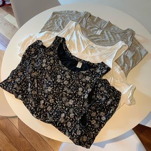 Women’s Tank Top Bundle - Old Navy XL Tops